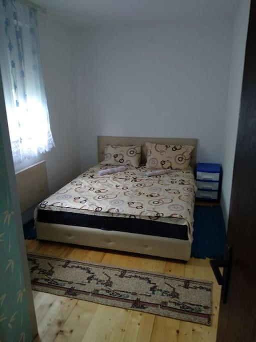Cozy House Cvetkovic Villa Ni Buitenkant foto